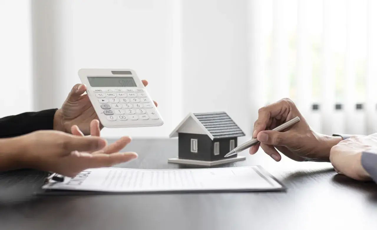 Ile kosztuje notariusz przy wynajmie mieszkania? Sprawdź ukryte opłaty