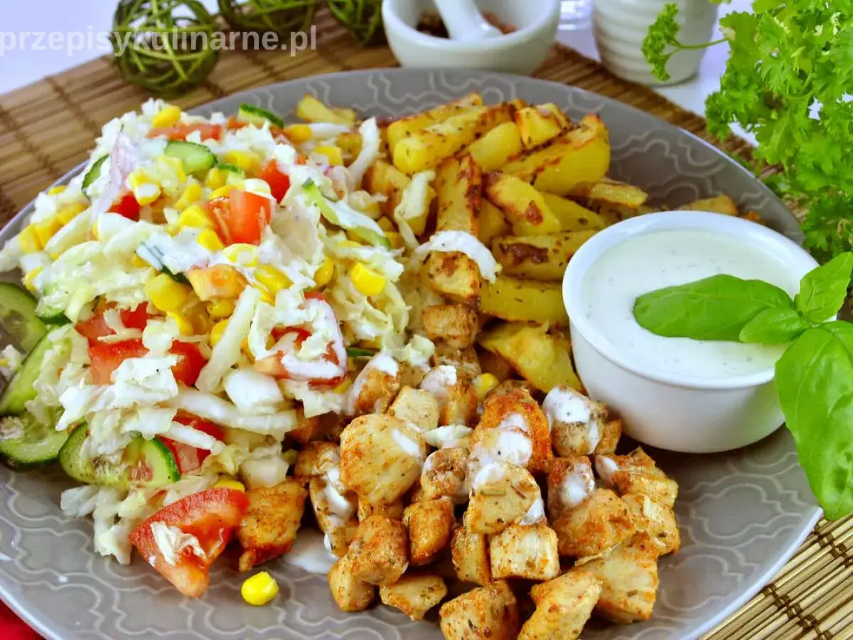 Z czym jeść frytki? Pomysły na sosy, dania i sałatki