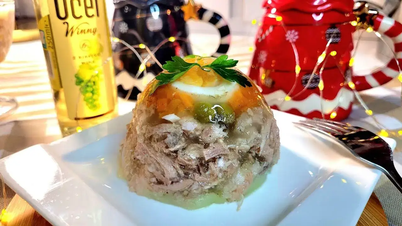 Galareta wieprzowo-drobiowa - prosty przepis na wyjątkową przekąskę