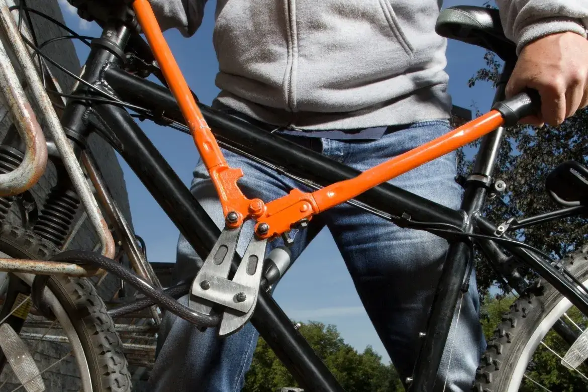 Jak zabezpieczyć rower przed kradzieżą GPS i uniknąć strat