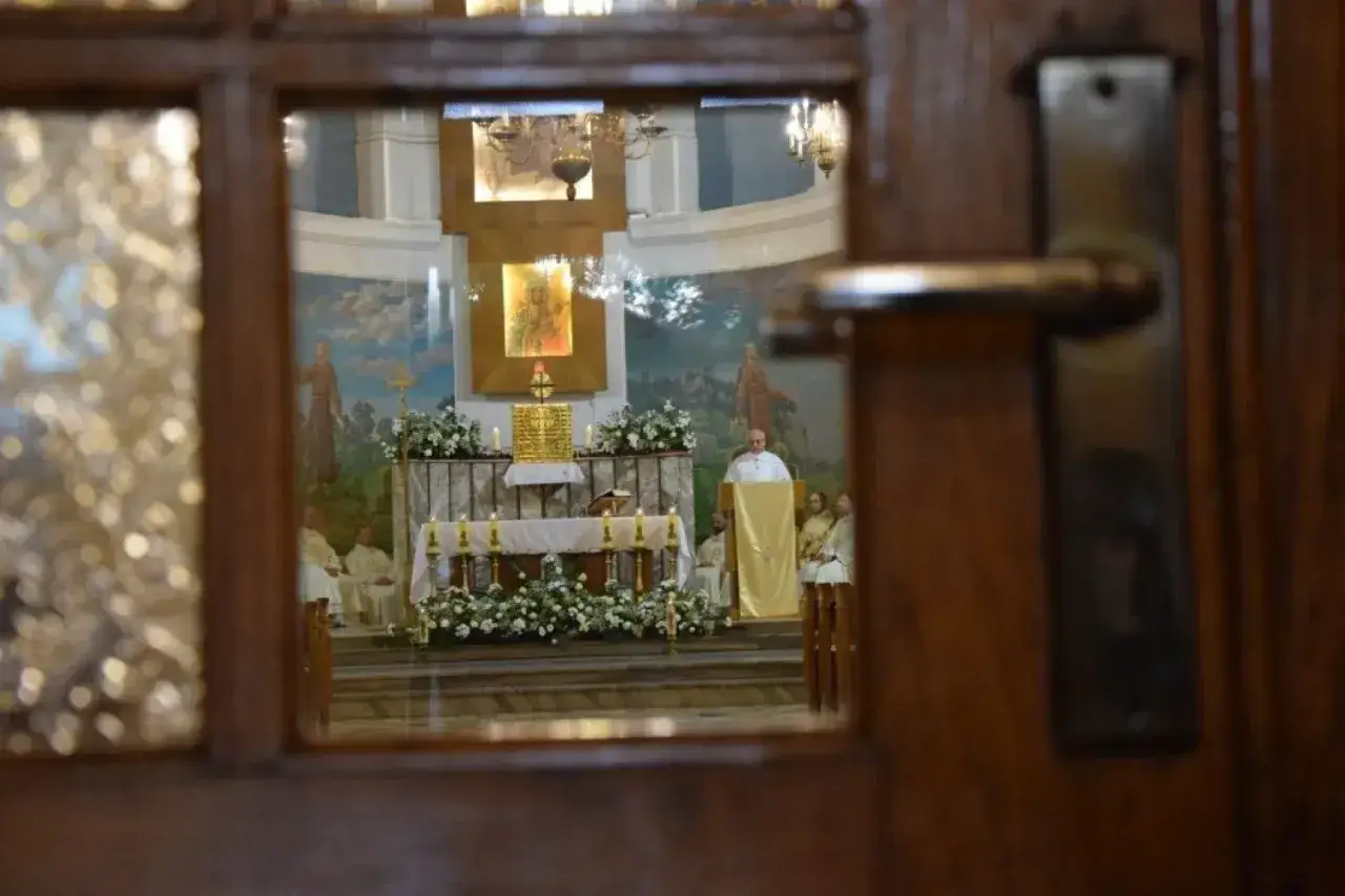 Kiedy są roraty w kościele? Sprawdź harmonogram i godziny mszy