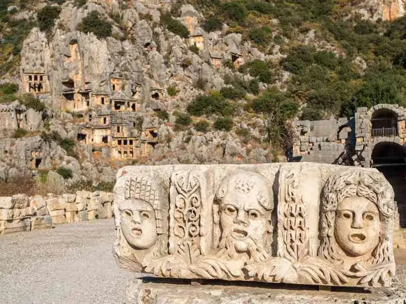 Kemer Turcja atrakcje, które musisz zobaczyć i przeżyć w tej perełce