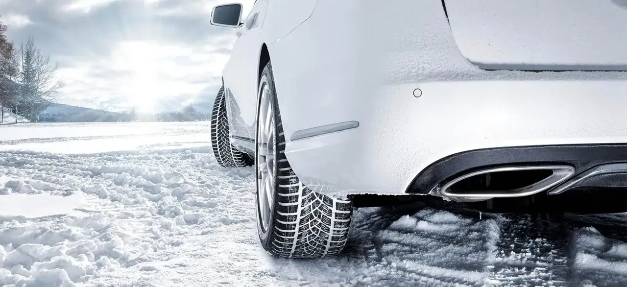 Czy grozi mandat za niezmienione opony? Sprawdź przepisy i uniknij kary!