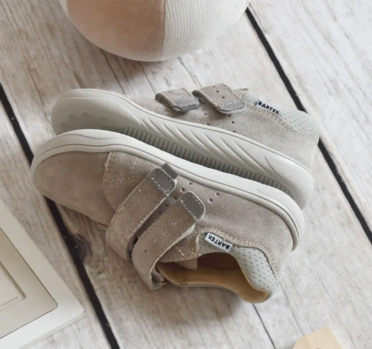 Buty rozmiar 26 dla dzieci - najlepsze modele i ceny w Polsce