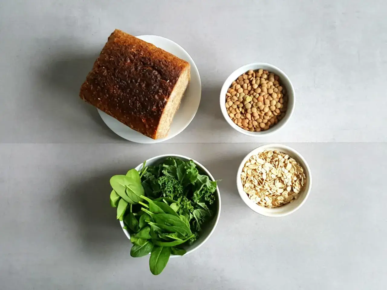 Jakie wegetariańskie produkty spożywcze są bogate w białko i żelazo?