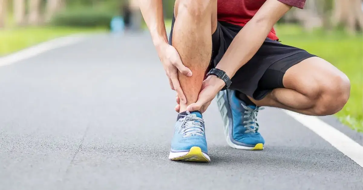 Jak biegać żeby nie bolały piszczele - skuteczne techniki i porady