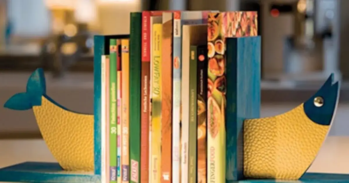 DIY podpórki do książek: Odkryj kreatywność i oszczędź!