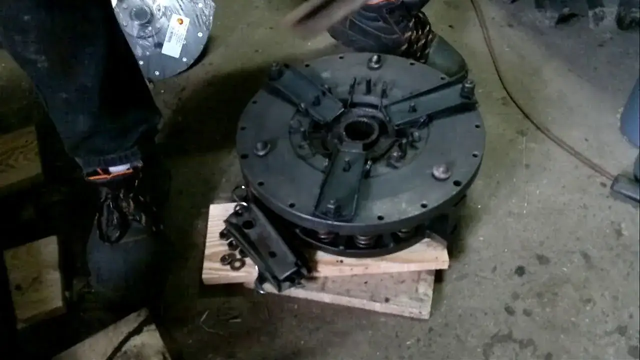 Jak prawidłowo założyć tarczę sprzęgła T25 – uniknij błędów i oszczędź czas