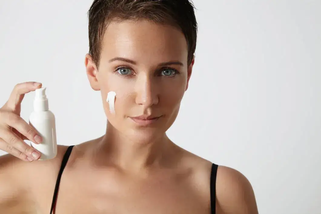 Krem BB Garnier czy Maybelline - który lepiej ukryje niedoskonałości?