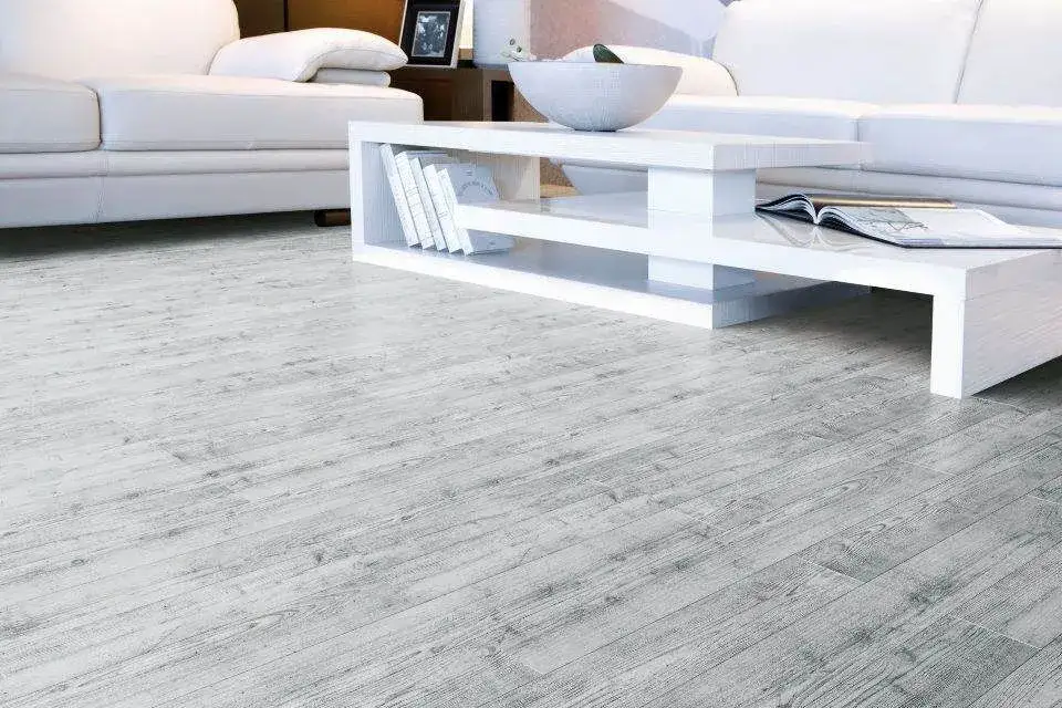 Jakie kolory paneli są modne? Odkryj trendy, które zachwycają