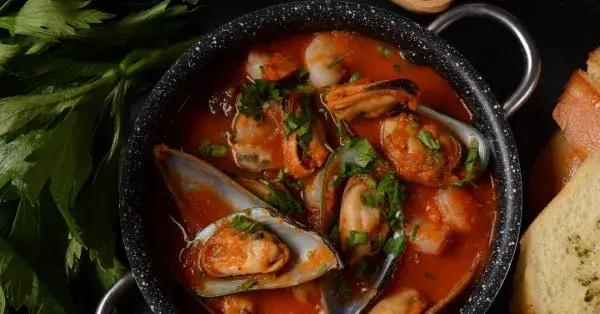 Jakie przyprawy do zupy rybnej, aby wydobyć ich wyjątkowy smak?