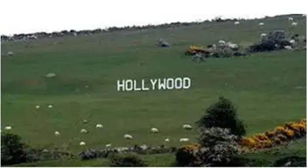 Hollywood w hrabstwie Wicklow: historia, festiwale i atrakcje turystyczne