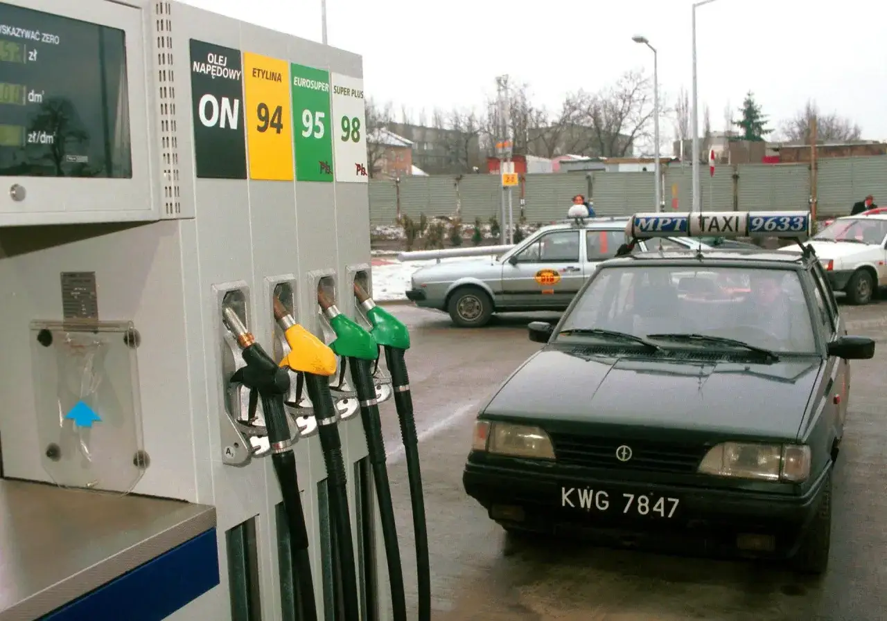 Benzyna E10 - które samochody mogą bezpiecznie ją stosować?