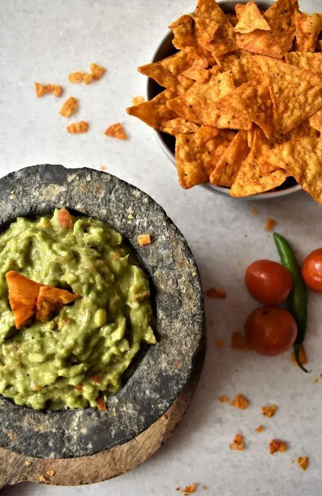 Co to jest guacamole? Poznaj sekrety zdrowego i pysznego dipu