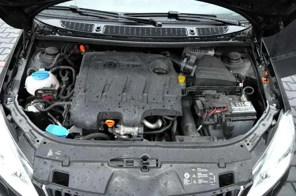 Skoda Roomster jaki silnik wybrać? Porównanie, opinie i zużycie paliwa