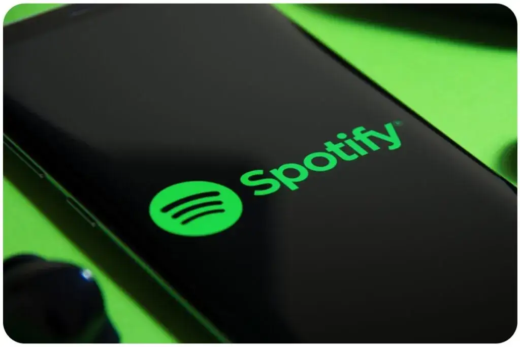 Spotify co to takiego? Poznaj funkcje i zalety tej aplikacji muzycznej