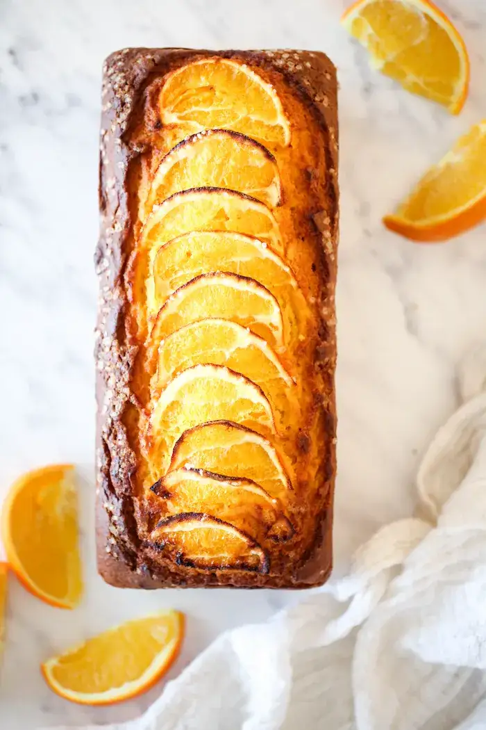 Przepis na ciasto z pomarańczą: łatwe, soczyste i pyszne