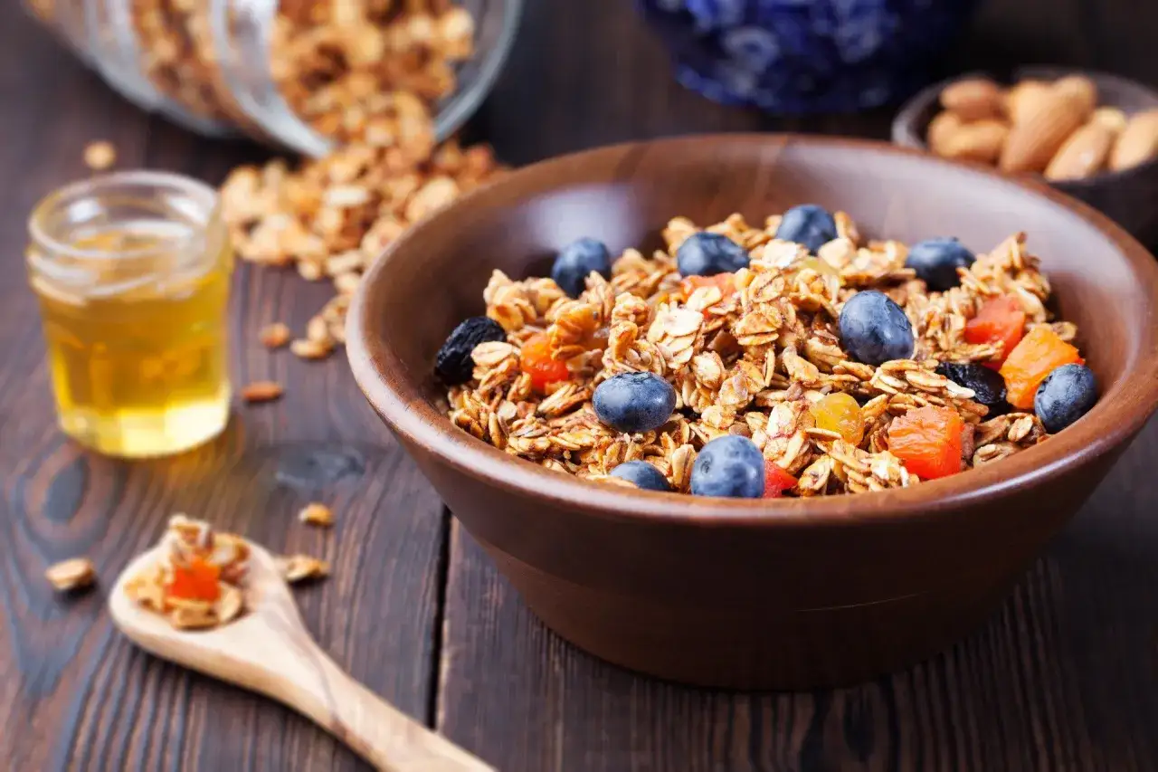 Jakie musli na odchudzanie: wybierz zdrowe opcje bez cukru