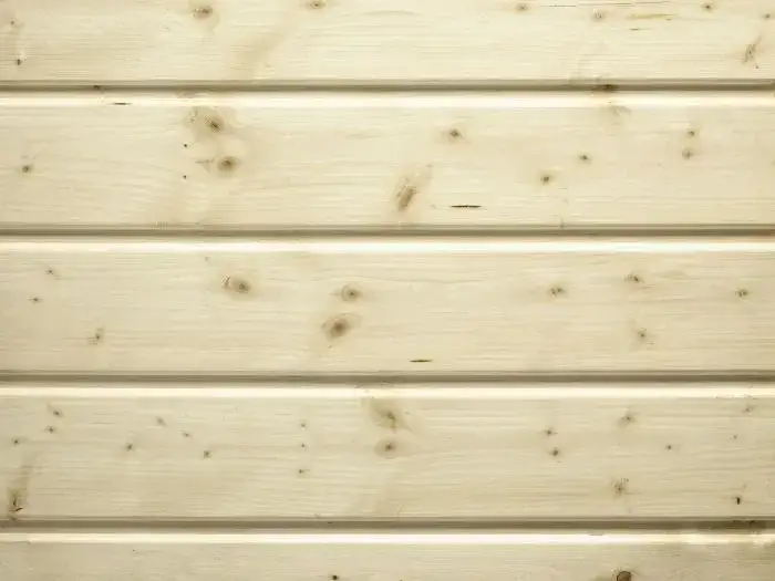 Świerk czy sosna na elewację - co wybrać, by uniknąć problemów?