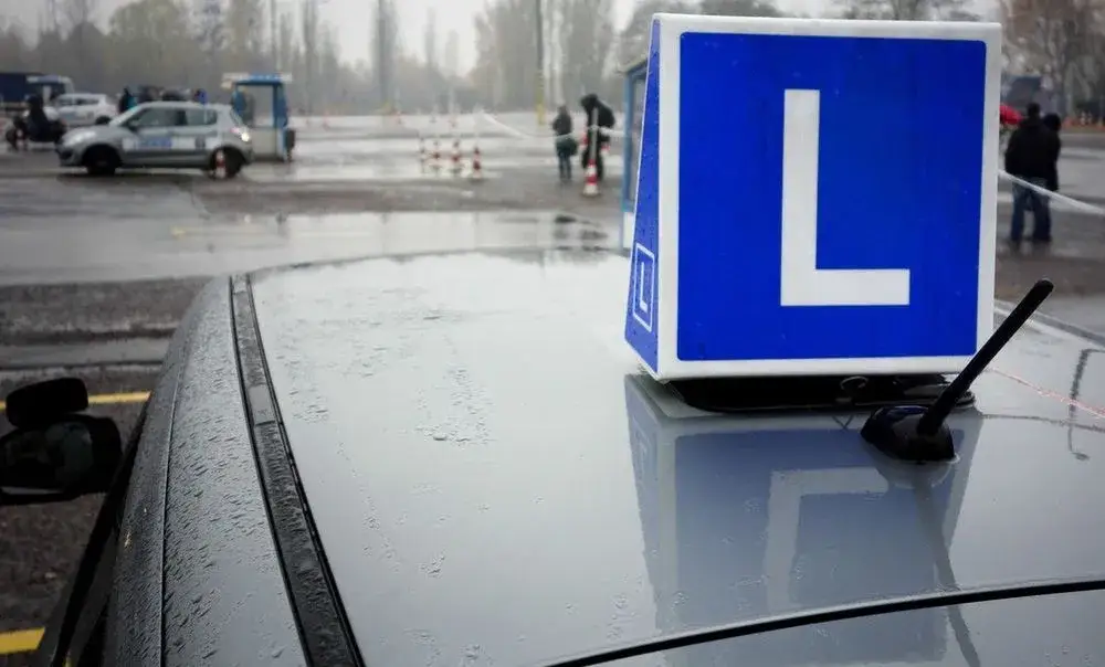 Jak wygląda badanie lekarskie na prawo jazdy i co musisz wiedzieć