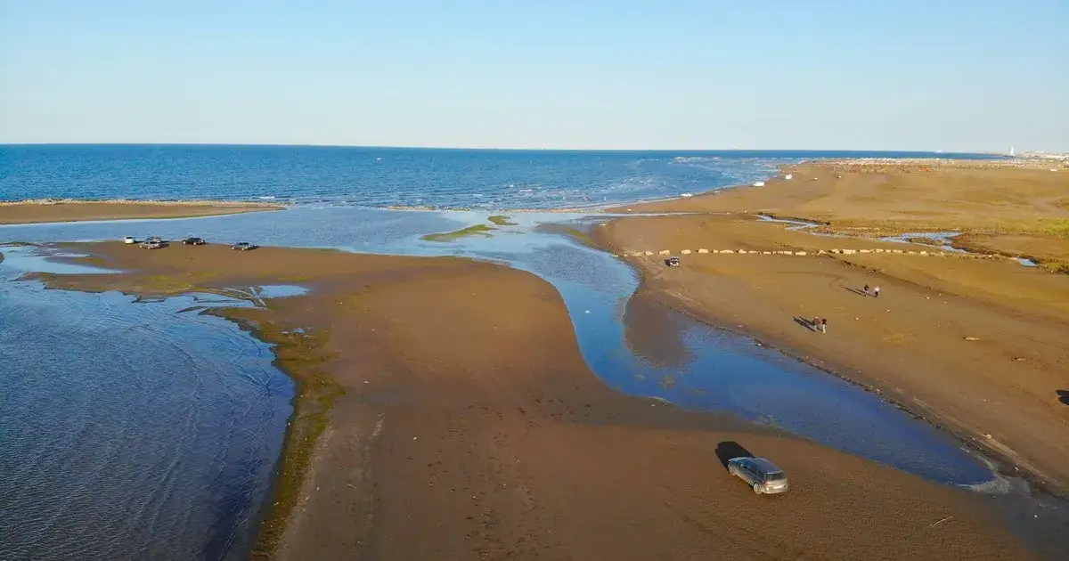 Największe jezioro na świecie: Morze Kaspijskie i jego tajemnice