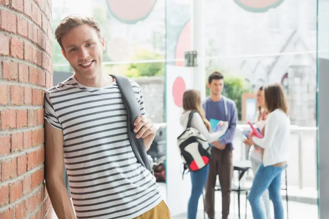 Ile jest placówek oświatowych w Polsce? Zaskakujące statystyki edukacji