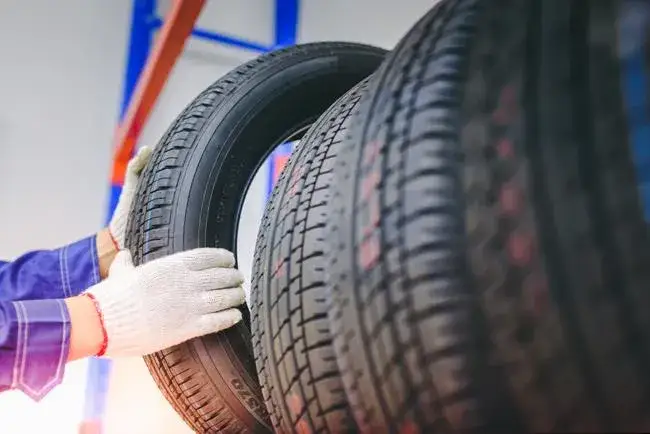 Opony demo – co to znaczy i dlaczego warto je kupić?