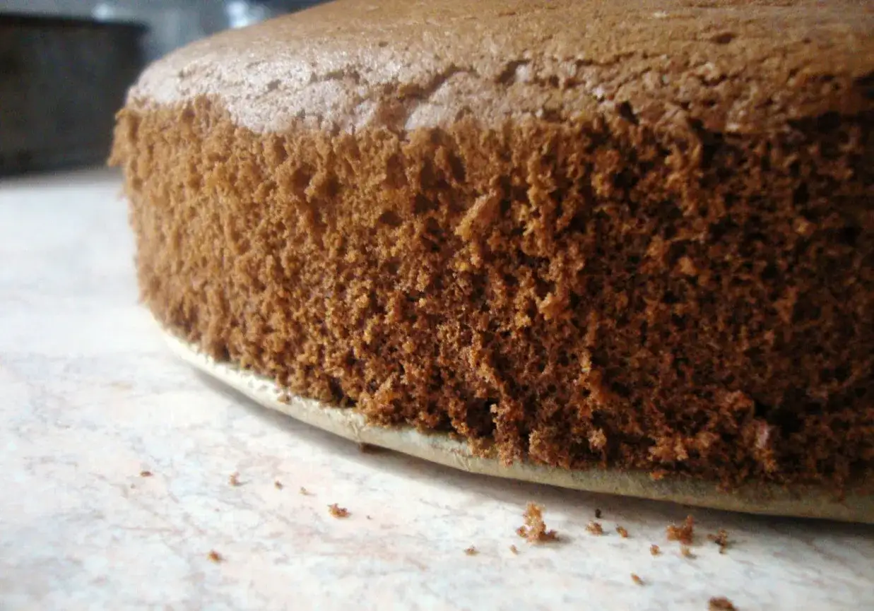 Ciasto czekoladowe bez proszku do pieczenia - łatwy przepis bezglutenowy