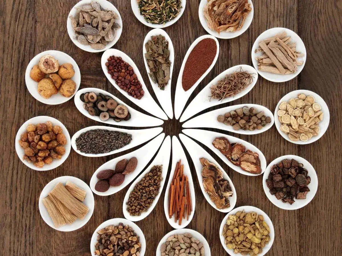 Jakie przyprawy do dań chińskich? Odkryj sekrety smaku!