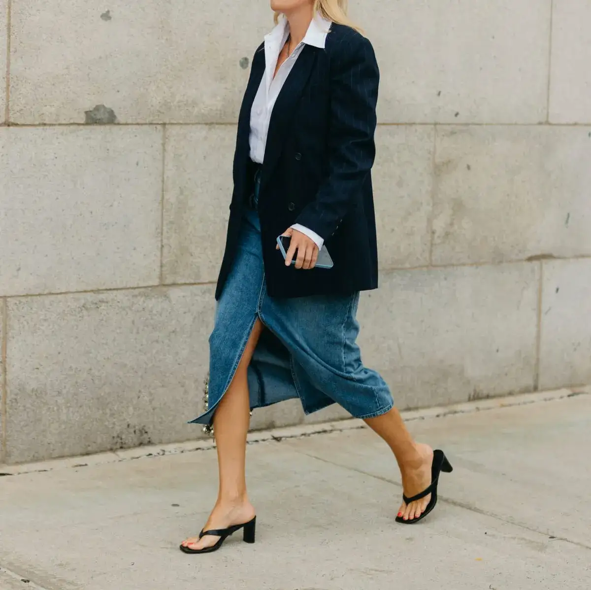 Faldas largas vaqueras: estilos versátiles para cada ocasión