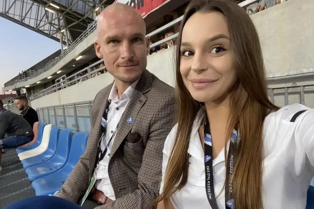 Kim jest Paulina Nowicka? Fascynująca historia influencerki i jej życia.