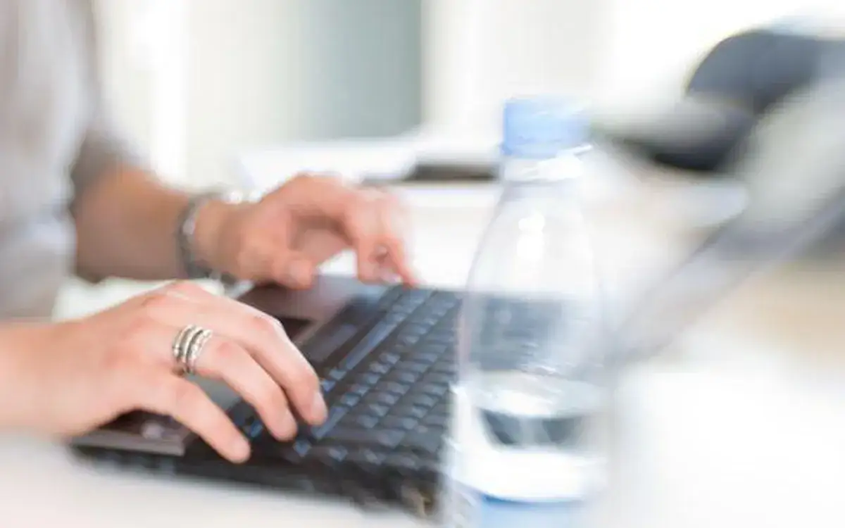 Jak uzyskać protokół z rozprawy sądowej i uniknąć zbędnych kosztów