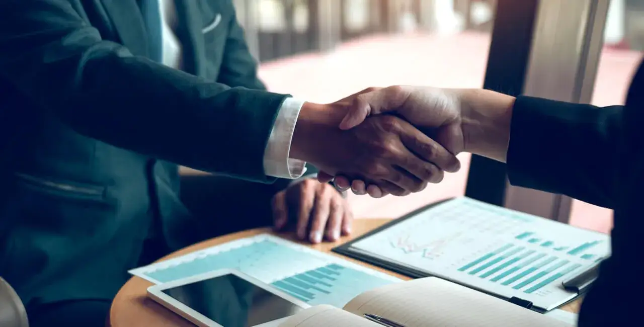 Windykacja: skuteczne rozmowy z dłużnikiem bez przykrych konsekwencji