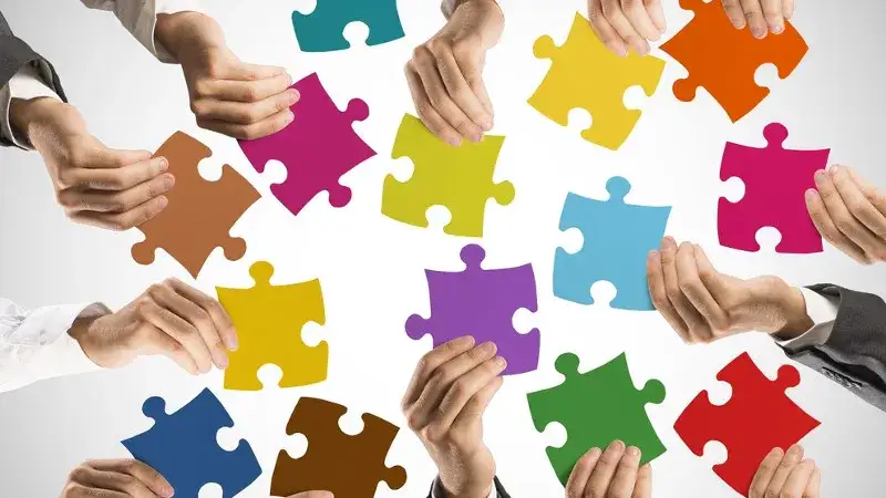 Co to jest fundusz inwestycyjny? Zrozum jego działanie i zalety