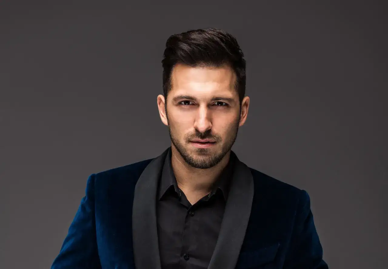 Ile lat ma Rafał Maślak? Zaskakujące fakty o jego życiu i karierze