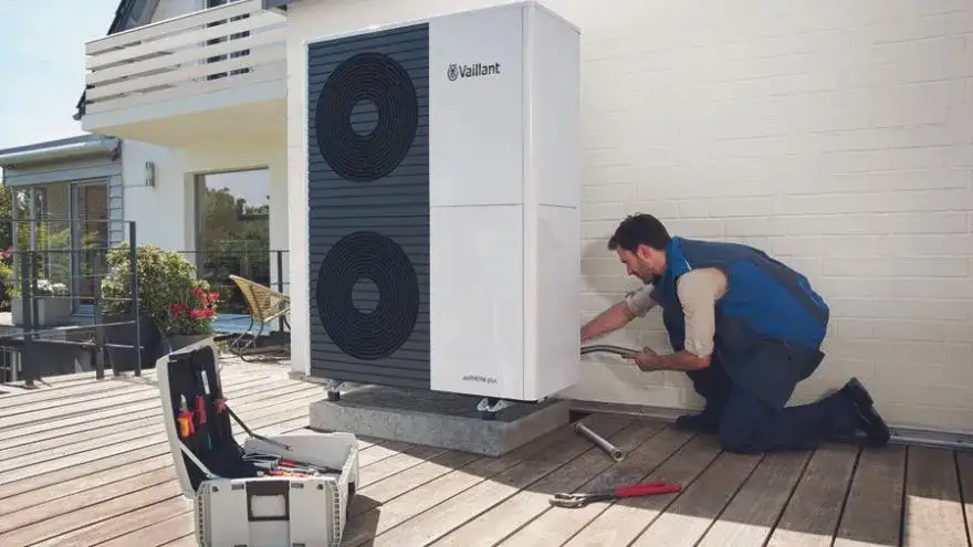 Jak dobrać moc pompy ciepła na 80m², aby uniknąć wysokich rachunków?