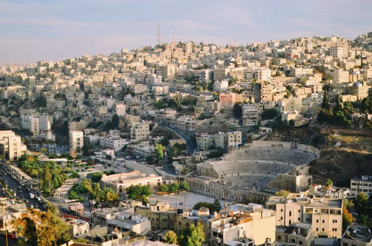 Najlepsze atrakcje w Ammanie: co zobaczyć i jak zaplanować zwiedzanie stolicy Jordanii