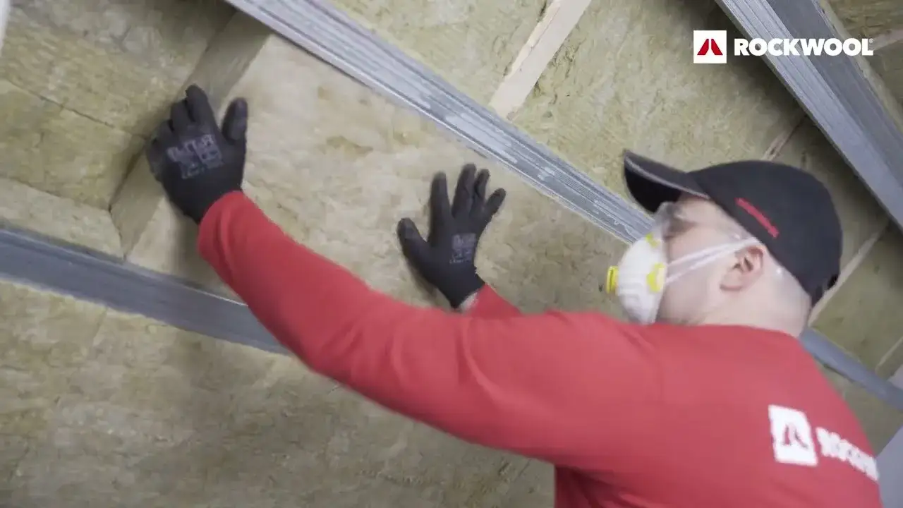 Jak ocieplić poddasze skutecznie i tanio – sprawdzone metody izolacji