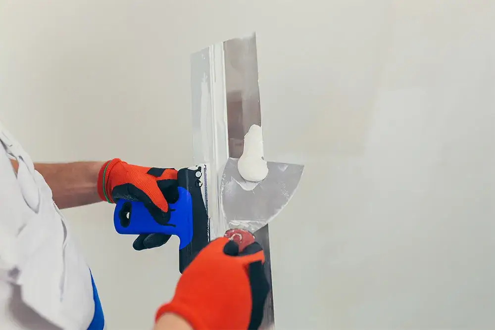 Gładź szpachlowa ile na m2? Oblicz zużycie i zaoszczędź na kosztach