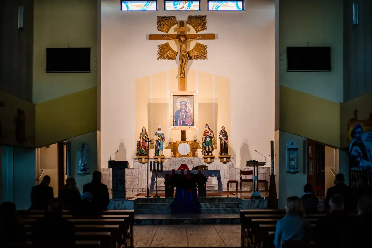 Ile bierze fotograf za chrzest? Sprawdź ceny i co wpływa na koszt