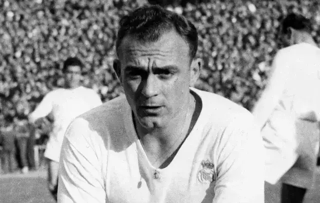 Alfredo Di Stéfano entrenador: logros y legado en el fútbol