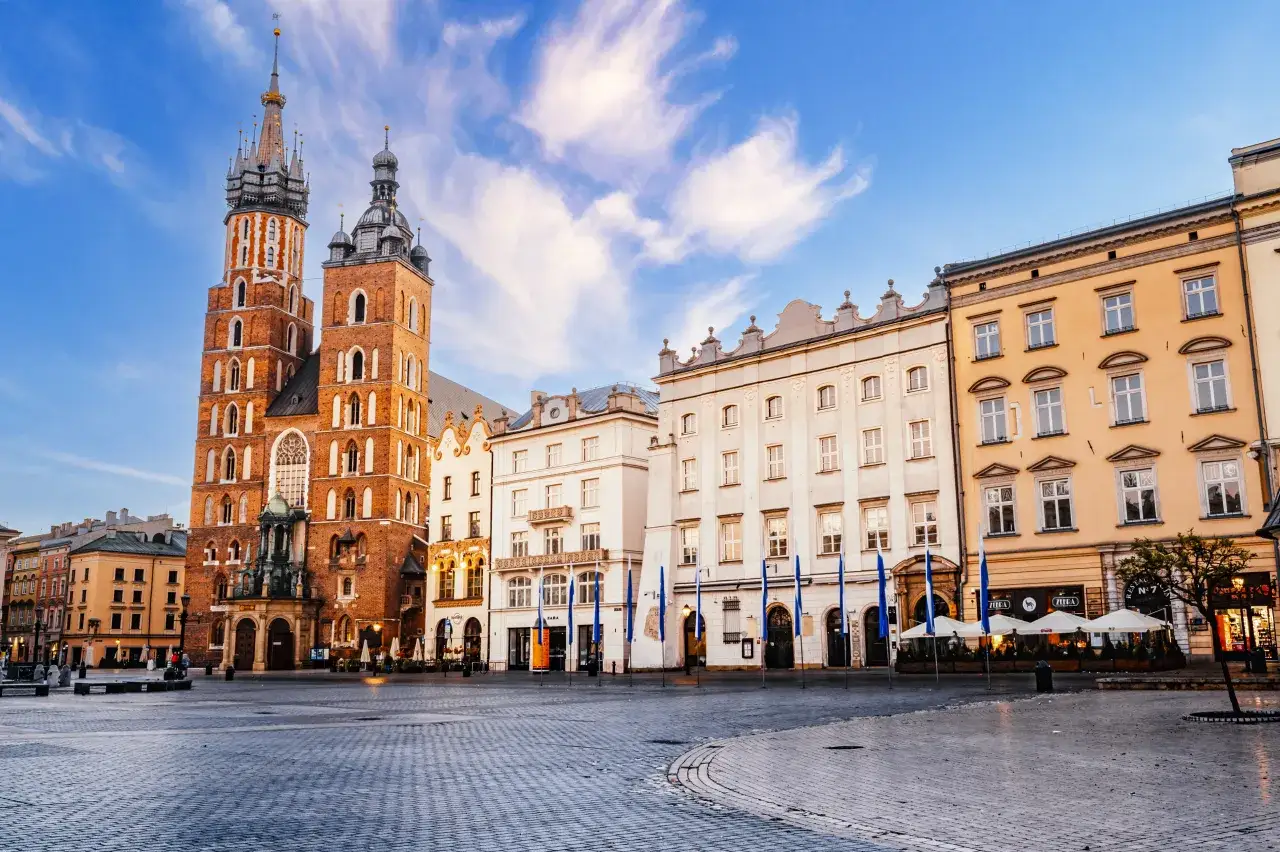 Idealna pierwsza wizyta w Krakowie: co naprawdę warto zobaczyć, a co można pominąć