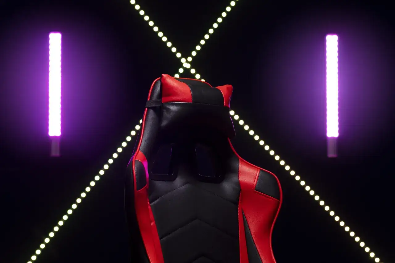 Ekonomia skinów w CS:GO i Valorant – jak wirtualne stroje stały się inwestycją wartą setki milionów dolarów?