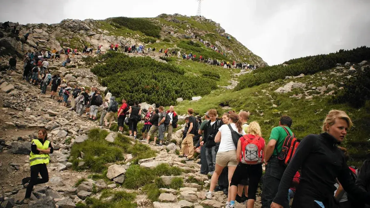 Czy na Giewont jest kolejka linowa? Oto, co musisz wiedzieć!