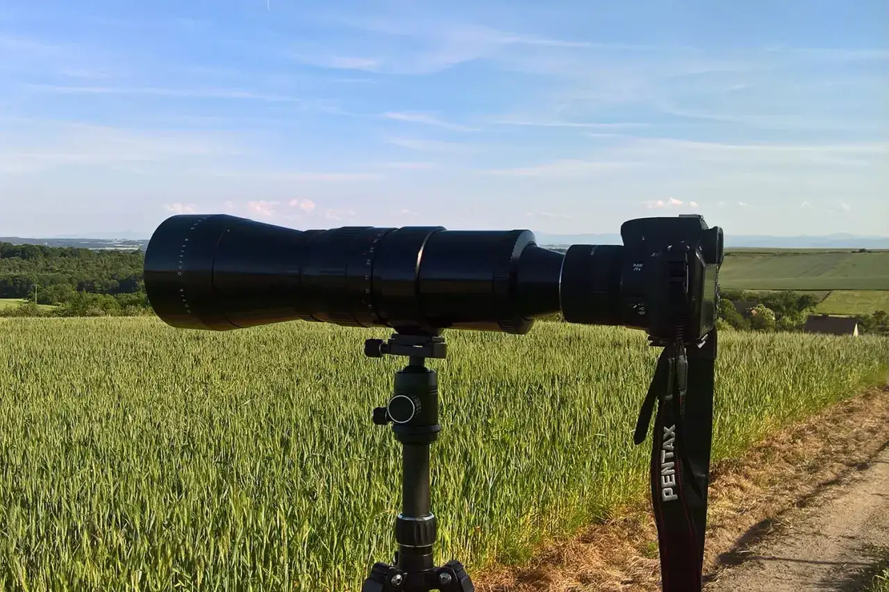 Jaki obiektyw do zdjęć z daleka? Wybierz idealny obiektyw i fotografuj lepiej