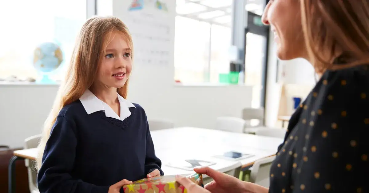 Za co podziękować wychowawcy? 10 pomysłów na wyrażenie wdzięczności