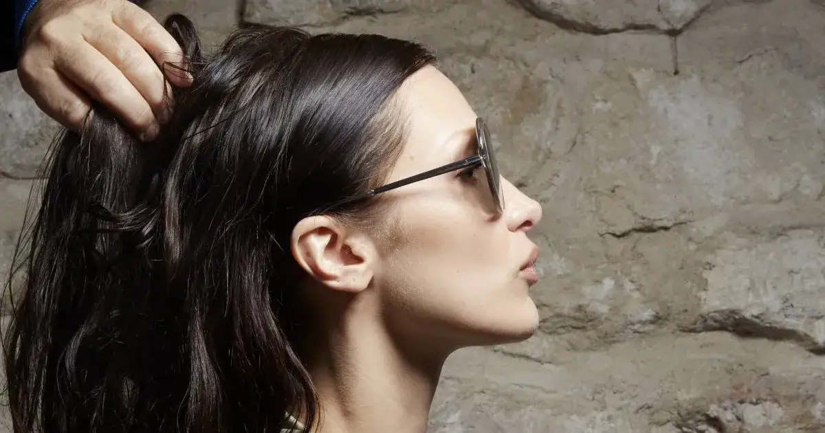 Fryzjer który dobierze fryzurę w Warszawie - znajdź idealny styl dla siebie