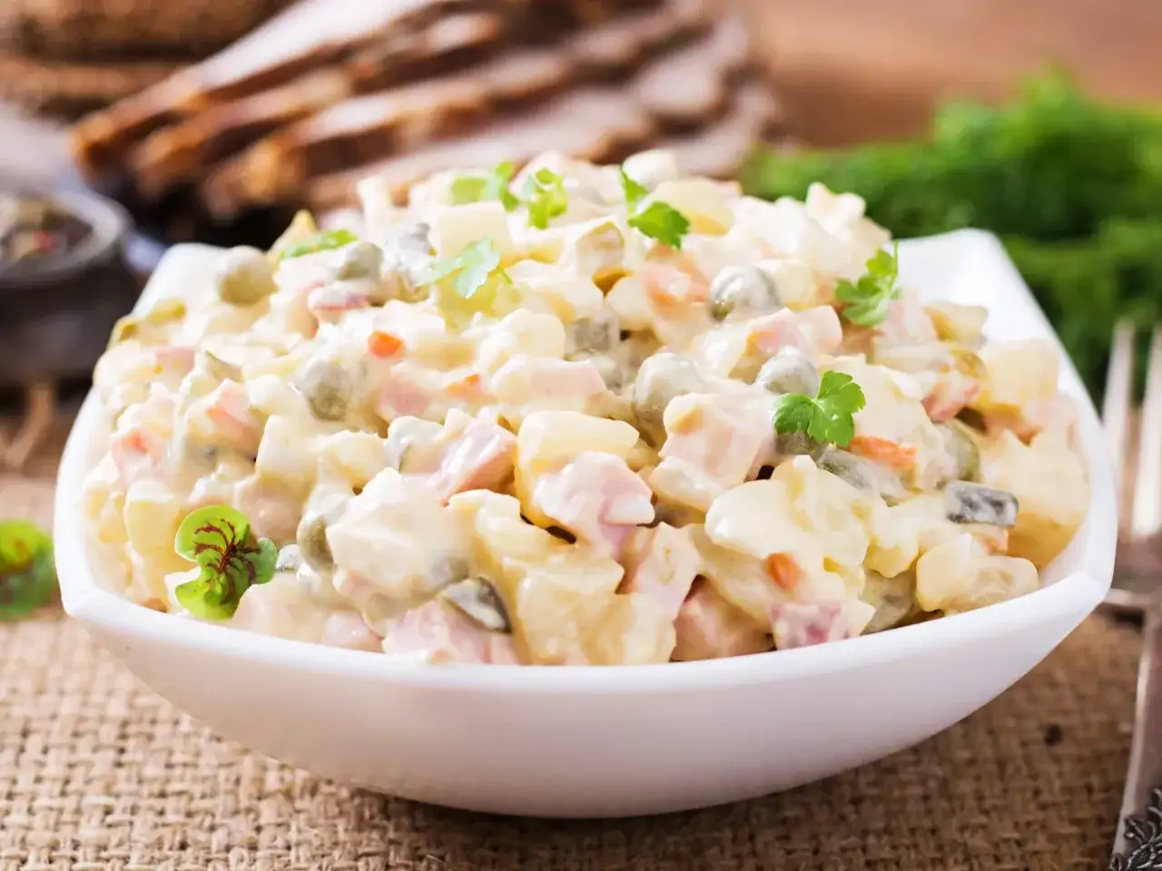 Alternatywy dla sałatki jarzynowej: 5 pysznych przepisów na sałatki