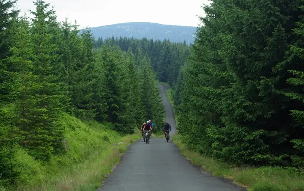 Najlepsze trasy rowerowe Karkonosze: trudności, długości i atrakcje