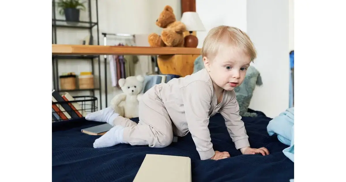 Co je 10 miesięczne dziecko? Kluczowe umiejętności i zachowania